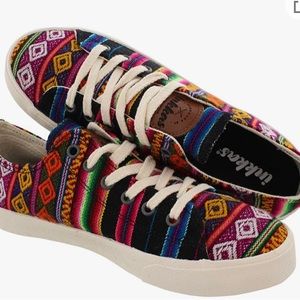 Inkkas Black Spectrum Sneakers